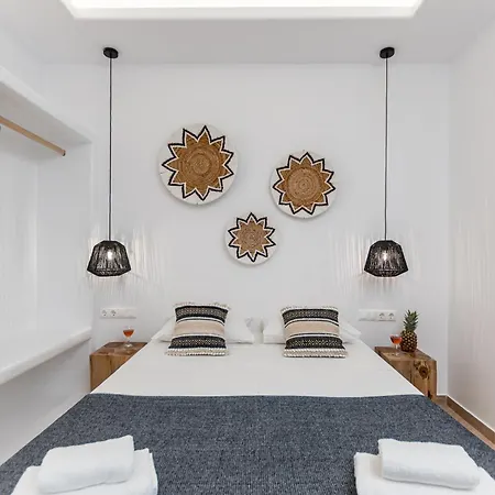 Mare Monte Naxos * Pláka