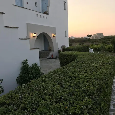Mare Monte Naxos Pláka