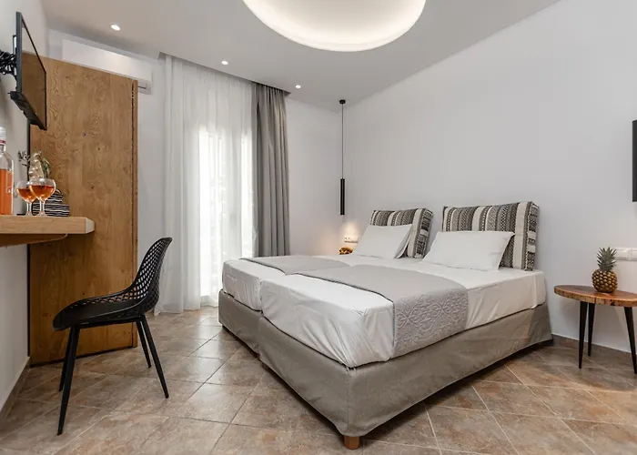 Mare Monte Naxos * Pláka