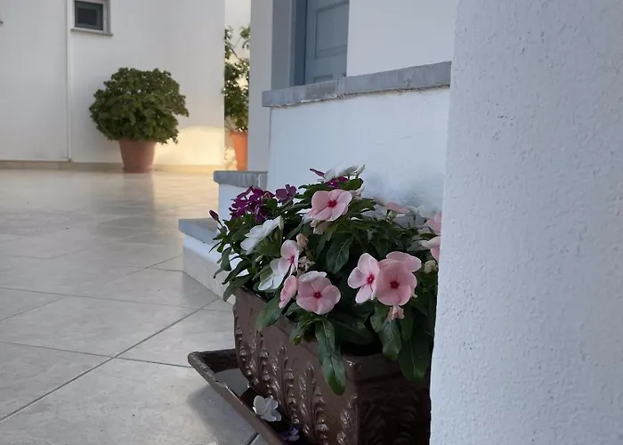 Mare Monte Naxos Pláka